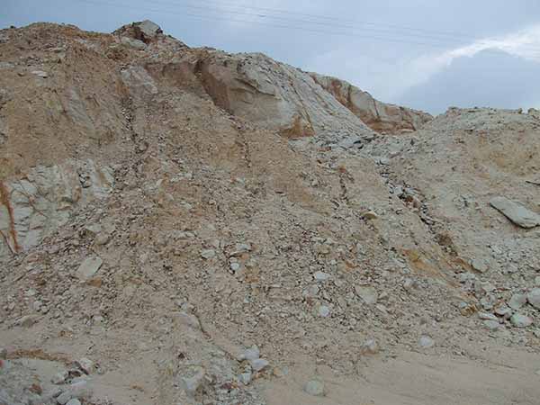 非金屬礦產(chǎn),高嶺土在陶瓷行業(yè)的作用